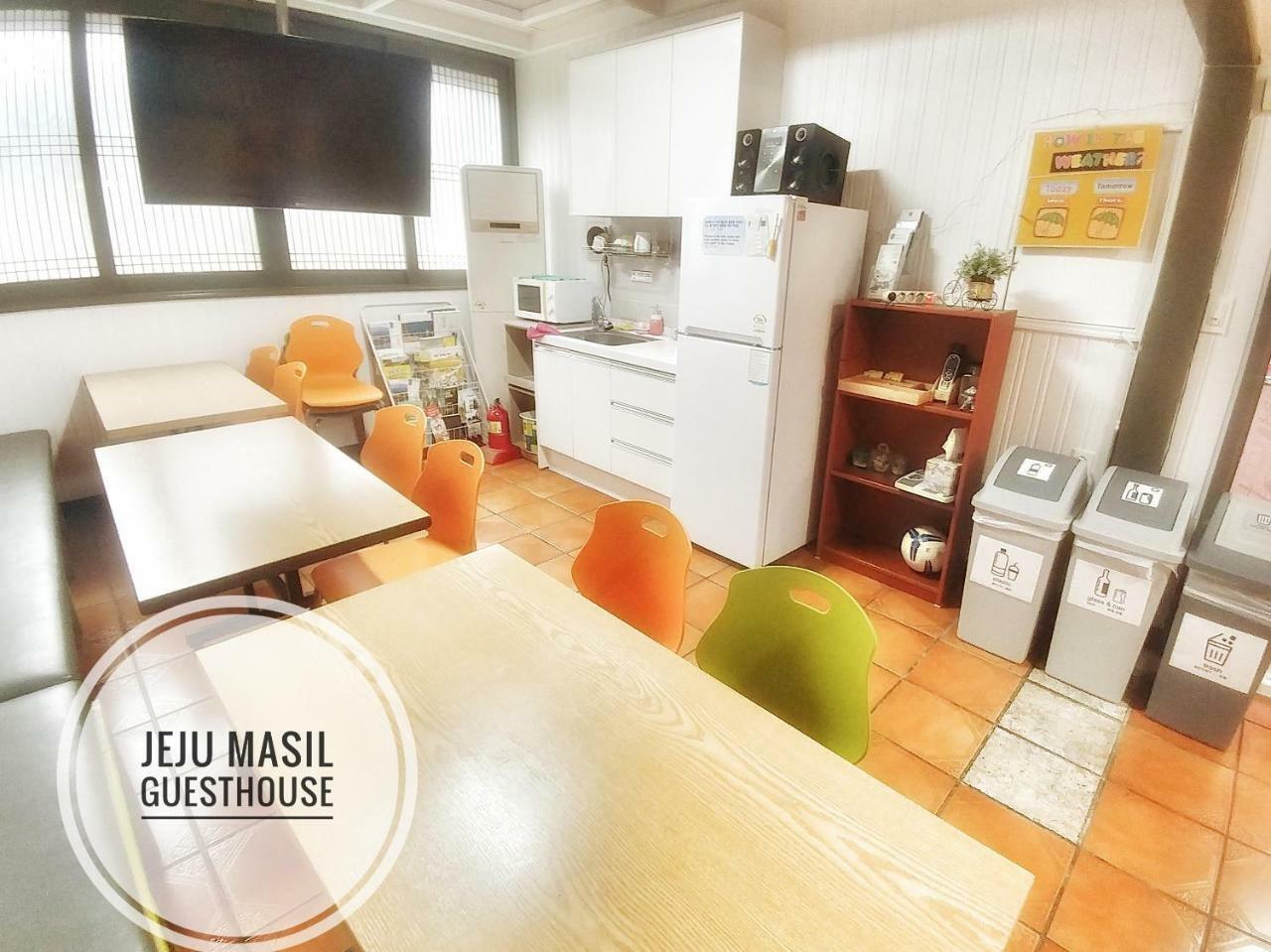 Jeju Masil Guesthouse Bagian luar foto