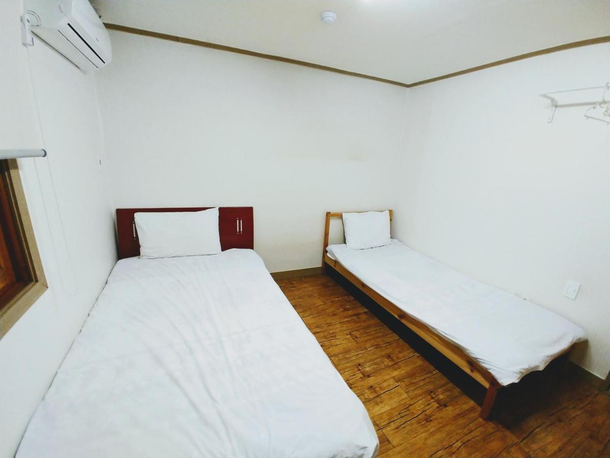 Jeju Masil Guesthouse Bagian luar foto